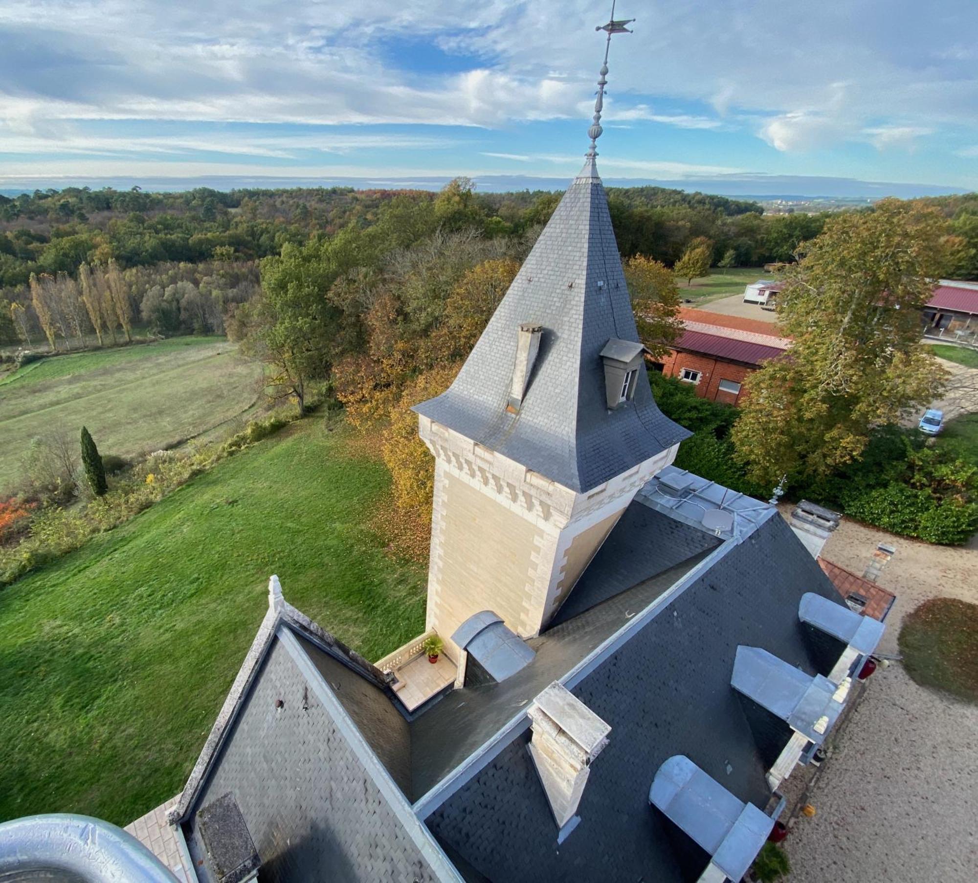 Chateau De Bellevue B&B Et Appartements Avec Piscine Chauffee Et Chambres Partout Climatisees Saint-Avit  Eksteriør bilde