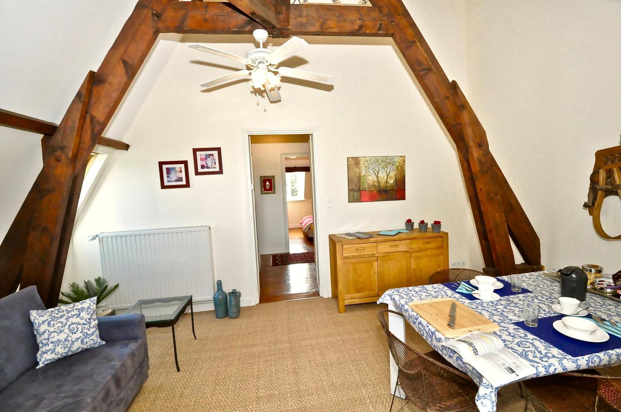 Chateau De Bellevue B&B Et Appartements Avec Piscine Saisonal Chauffee Et Chambres Partout Climatisees Saint-Avit  Eksteriør bilde