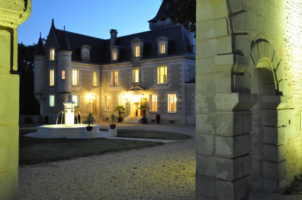 Chateau De Bellevue B&B Et Appartements Avec Piscine Saisonal Chauffee Et Chambres Partout Climatisees Saint-Avit  Eksteriør bilde