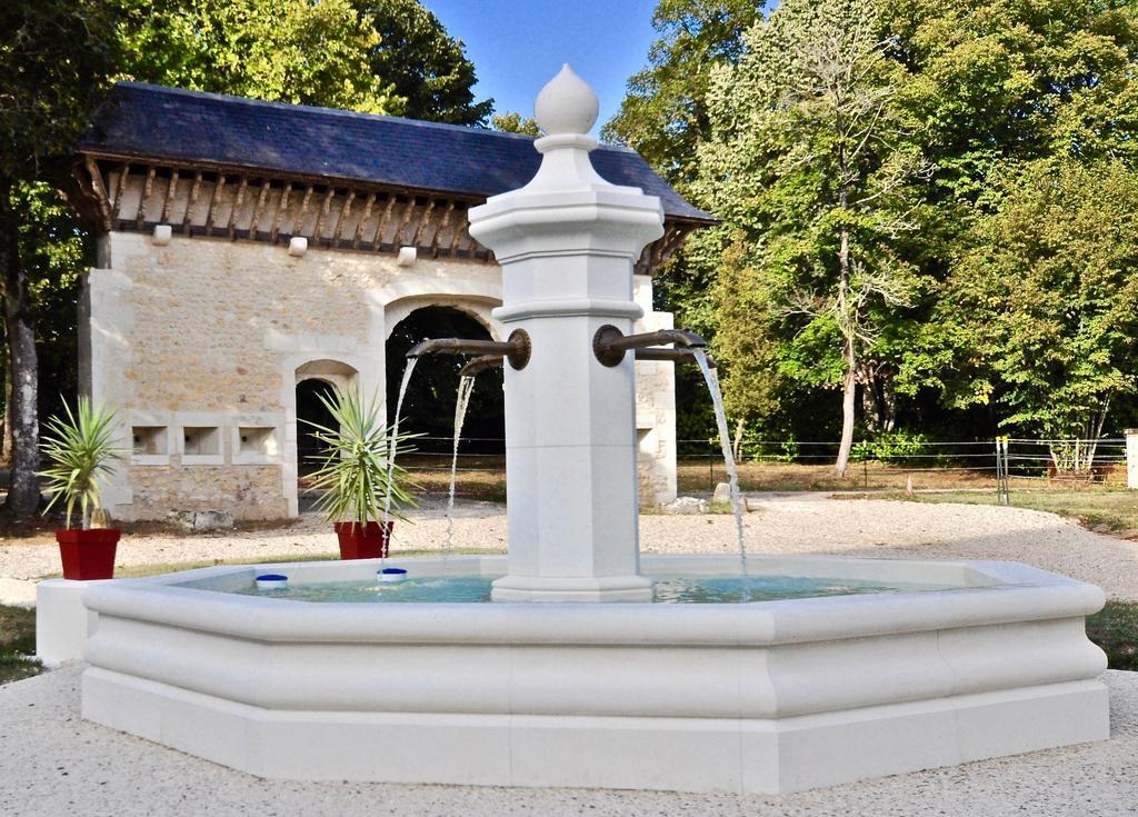 Chateau De Bellevue B&B Et Appartements Avec Piscine Saisonal Chauffee Et Chambres Partout Climatisees Saint-Avit  Eksteriør bilde